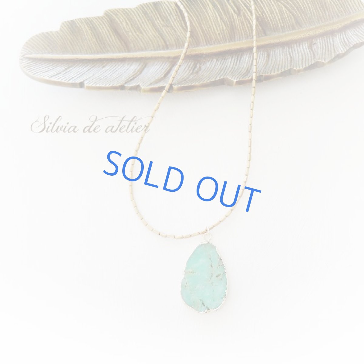 画像4: <限定1・ミディアムグリーン>クリソプレイズ 大粒原石スライスチャーム 真鍮製ビーズロングネックレス (4)