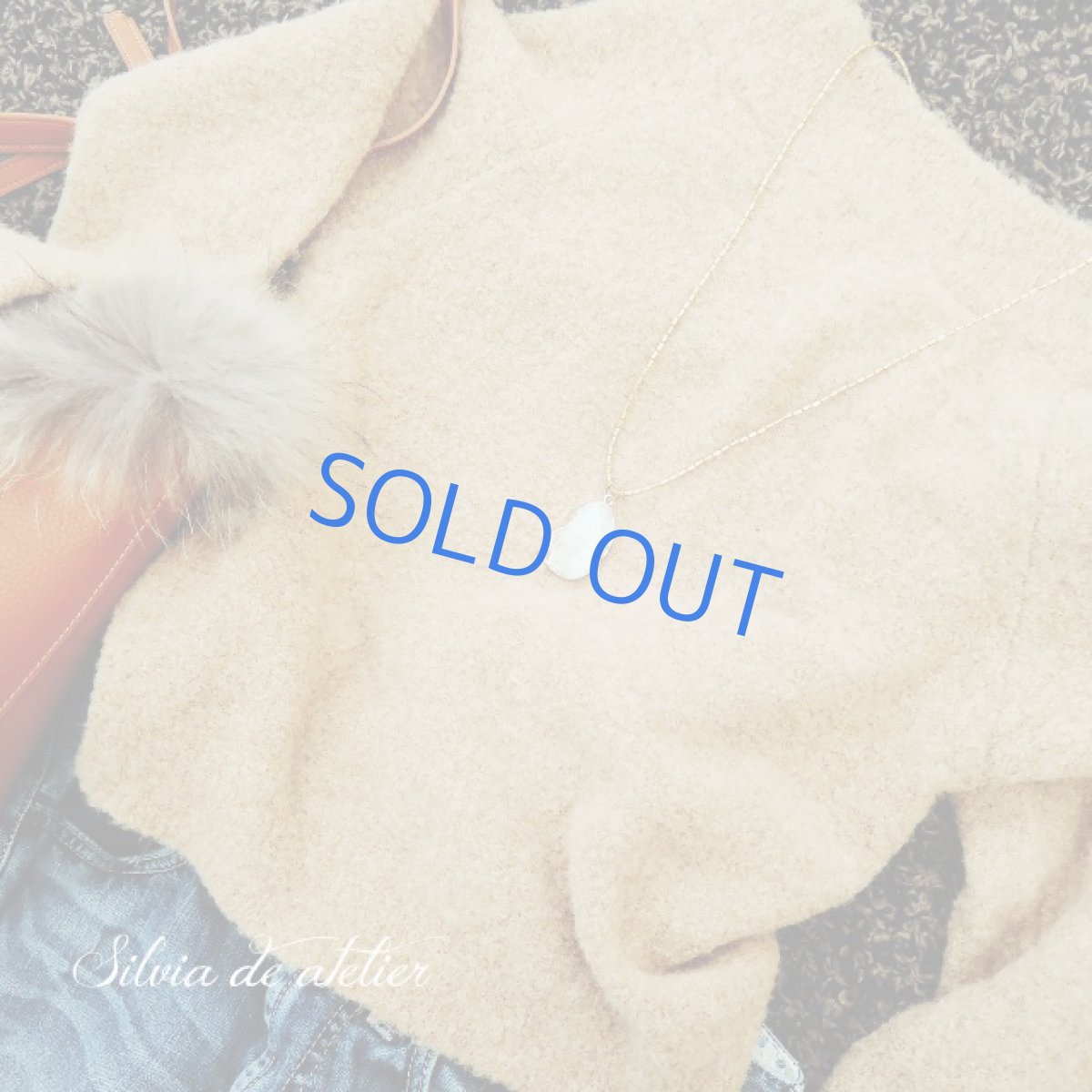 画像9: ＜限定1・ライトグリーン＞クリソプレイズ　大粒原石スライスチャーム　真鍮製ビーズロングネックレス (9)