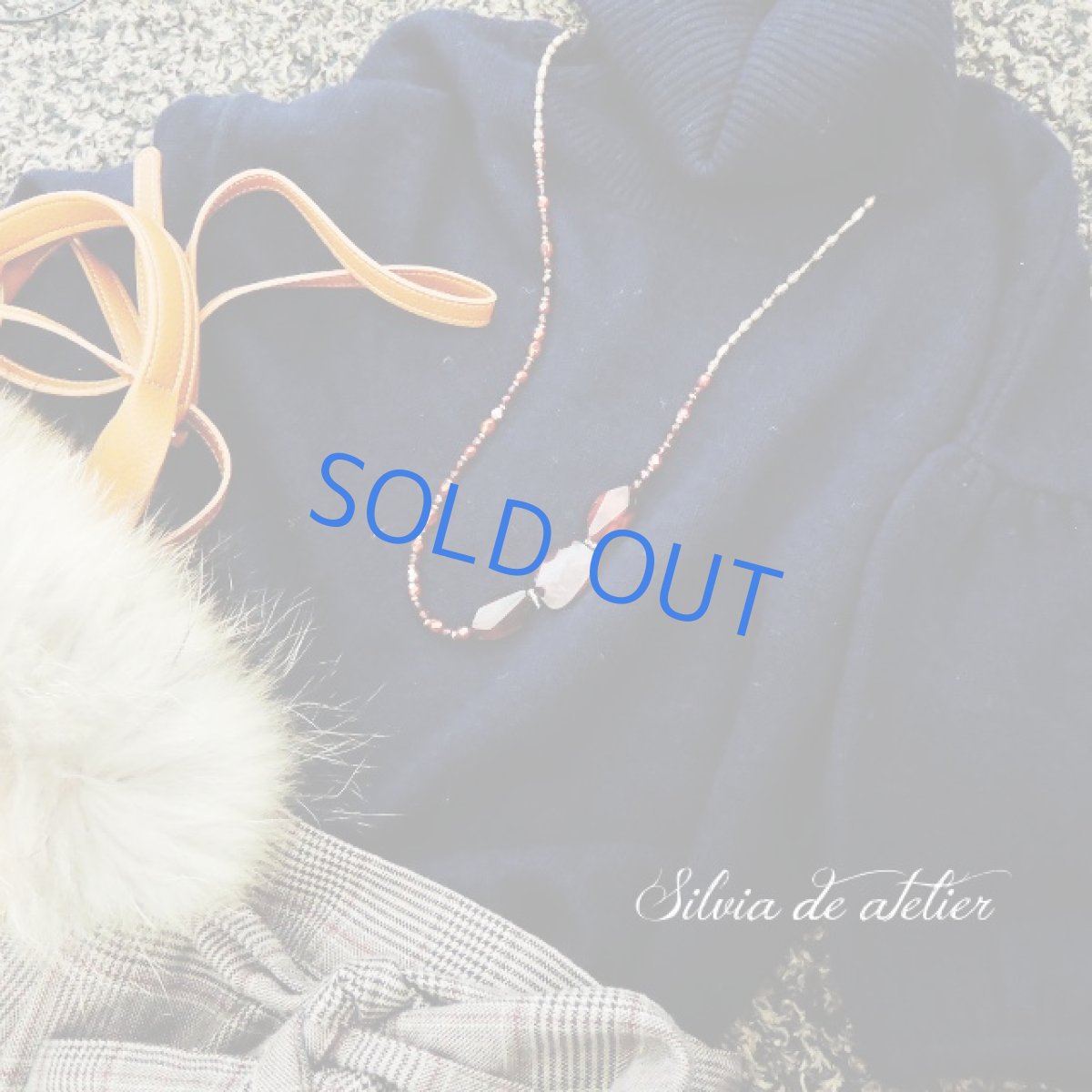 画像8: ＜限定1＞大粒ワインレッドアクリル　アシンメトリー　ロングネックレス (8)