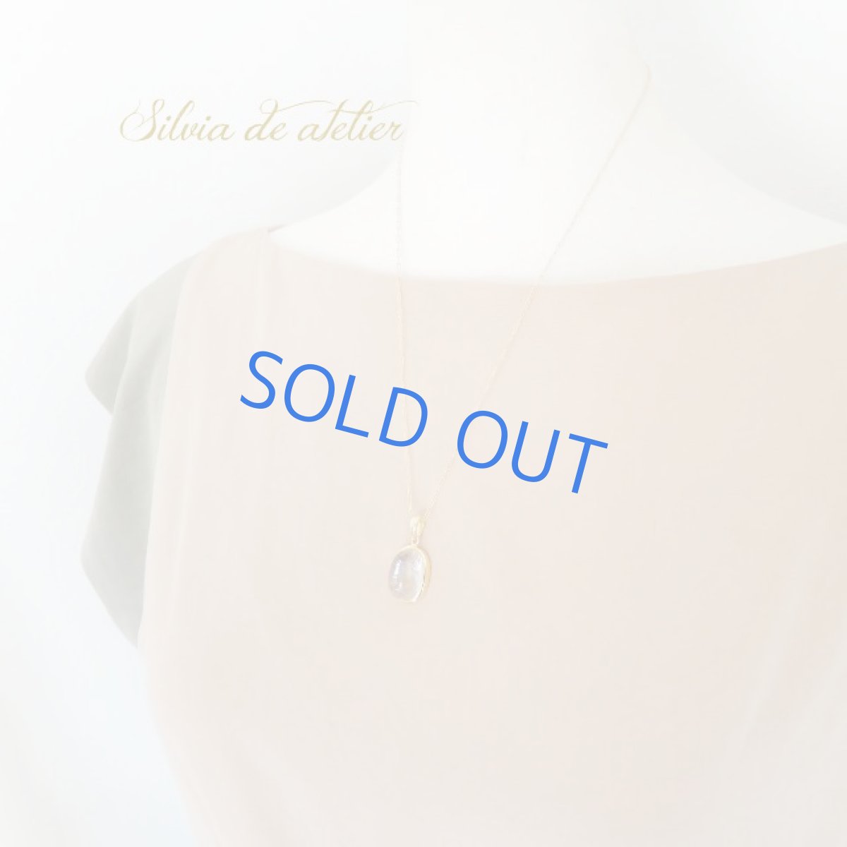 画像7: ＜1点もの・C＞AAAランク　アイリスクォーツ(レインボークォーツ）　フレームストーン　14kgfネックレス (7)