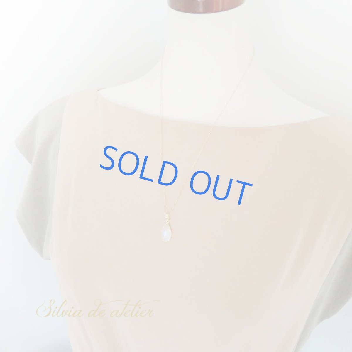 画像7: ＜1点もの・B＞AAAランク　ロイヤルブルームーンストーン（ペリステライト）　細長　カボション　14kgf　ネックレス  (7)