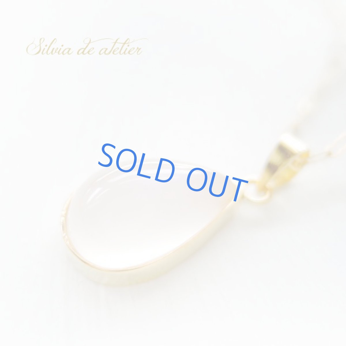 画像3: <1点もの・A>AAAランク ロイヤルブルームーンストーン(ペリステライト) 細長 カボション 14kgf ネックレス (3)