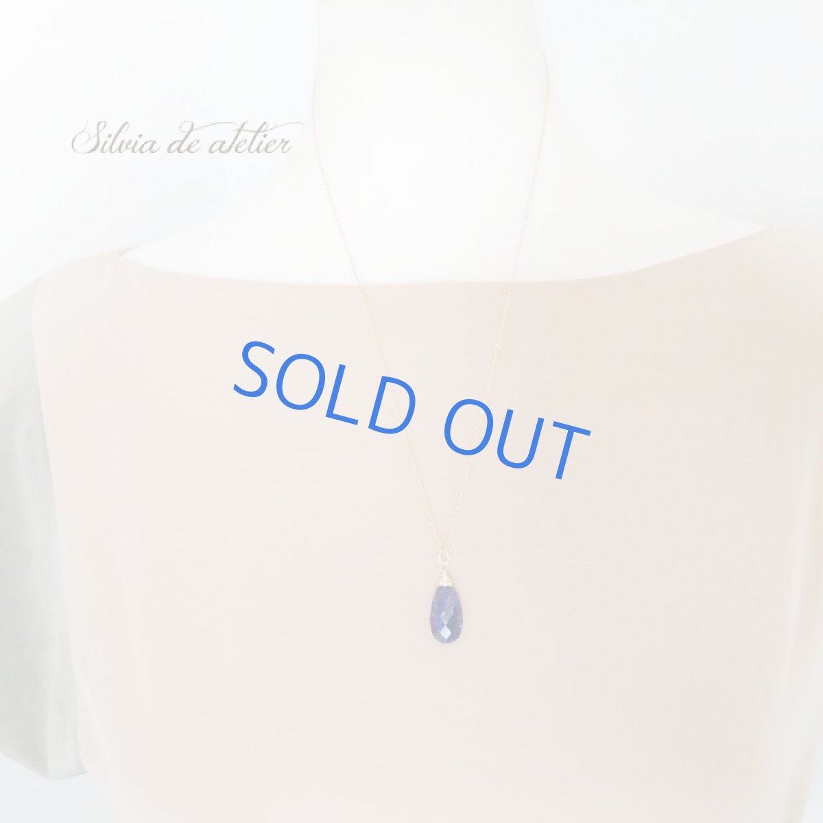 画像9: 半額SALE【残り1】大粒　ラピスラズリ　ペアシェイプ　サージカルステンレスチェーンネックレス約50cm (9)