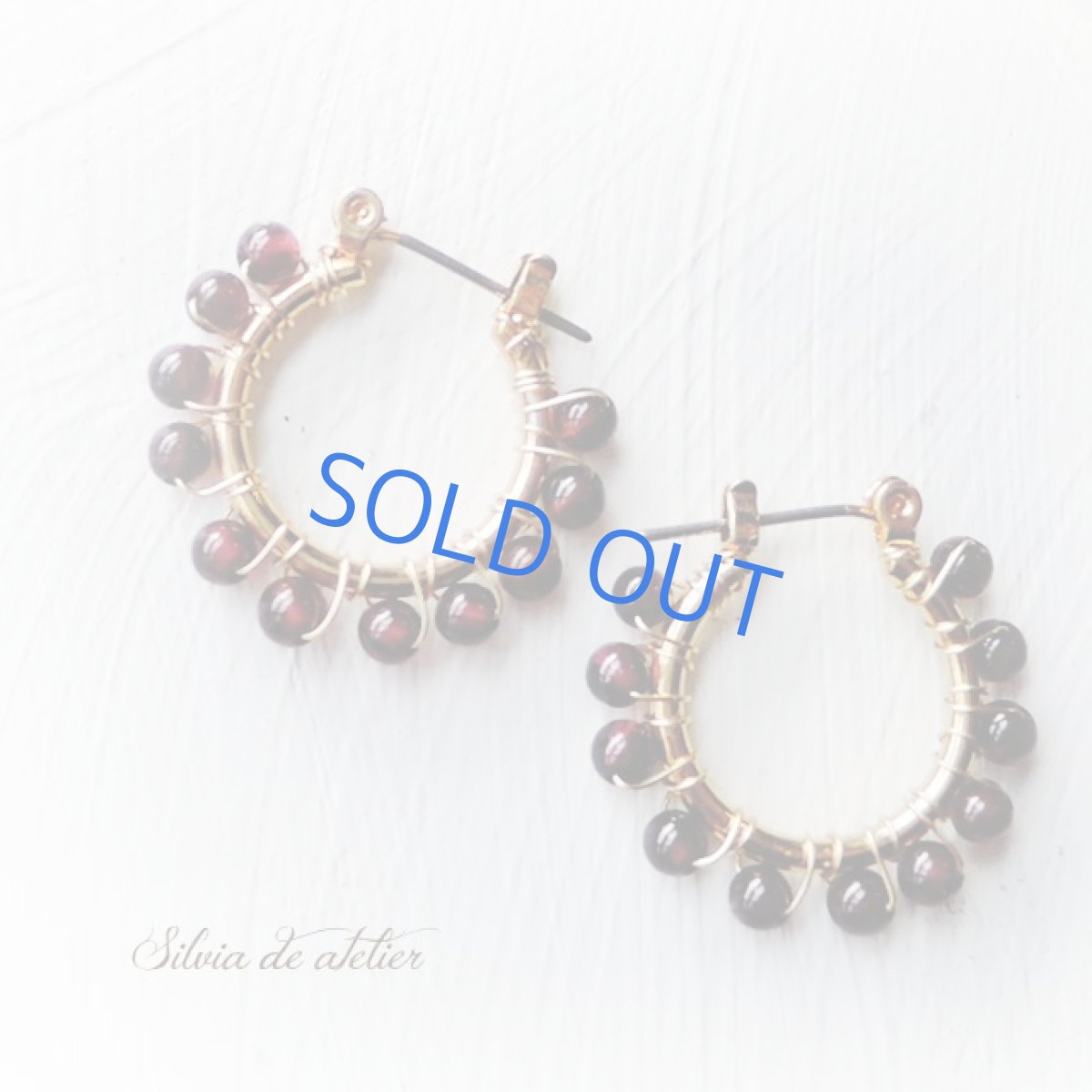 画像5: ＜1点もの＞ガーネット　ラウンド　フープピアス(チタン） (5)