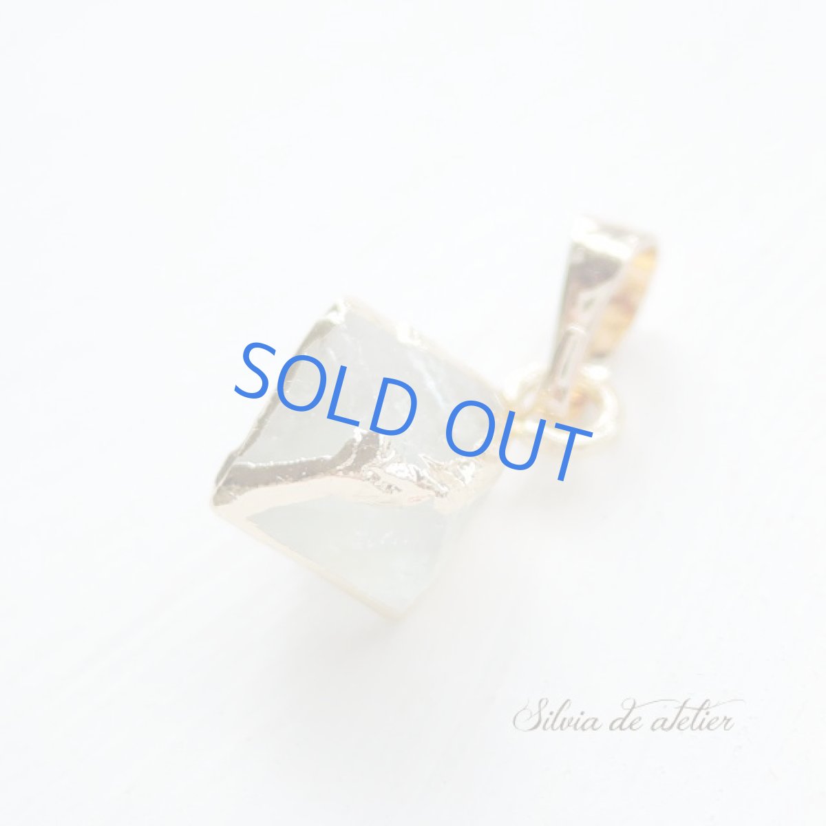 画像4: ＜1点もの・訳あり＞グリーンフローライト　フレームチャーム (4)