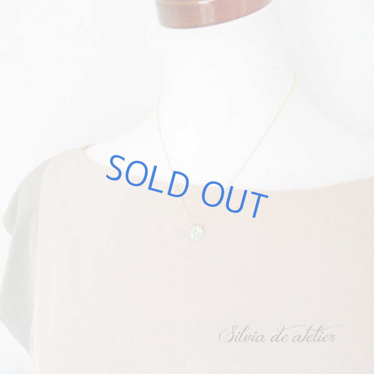 画像6: ＜訳あり１のみ・AAA＞若草色♪　宝石質グリーンフローライト　ラウンドジェム　14kgfネックレス (6)