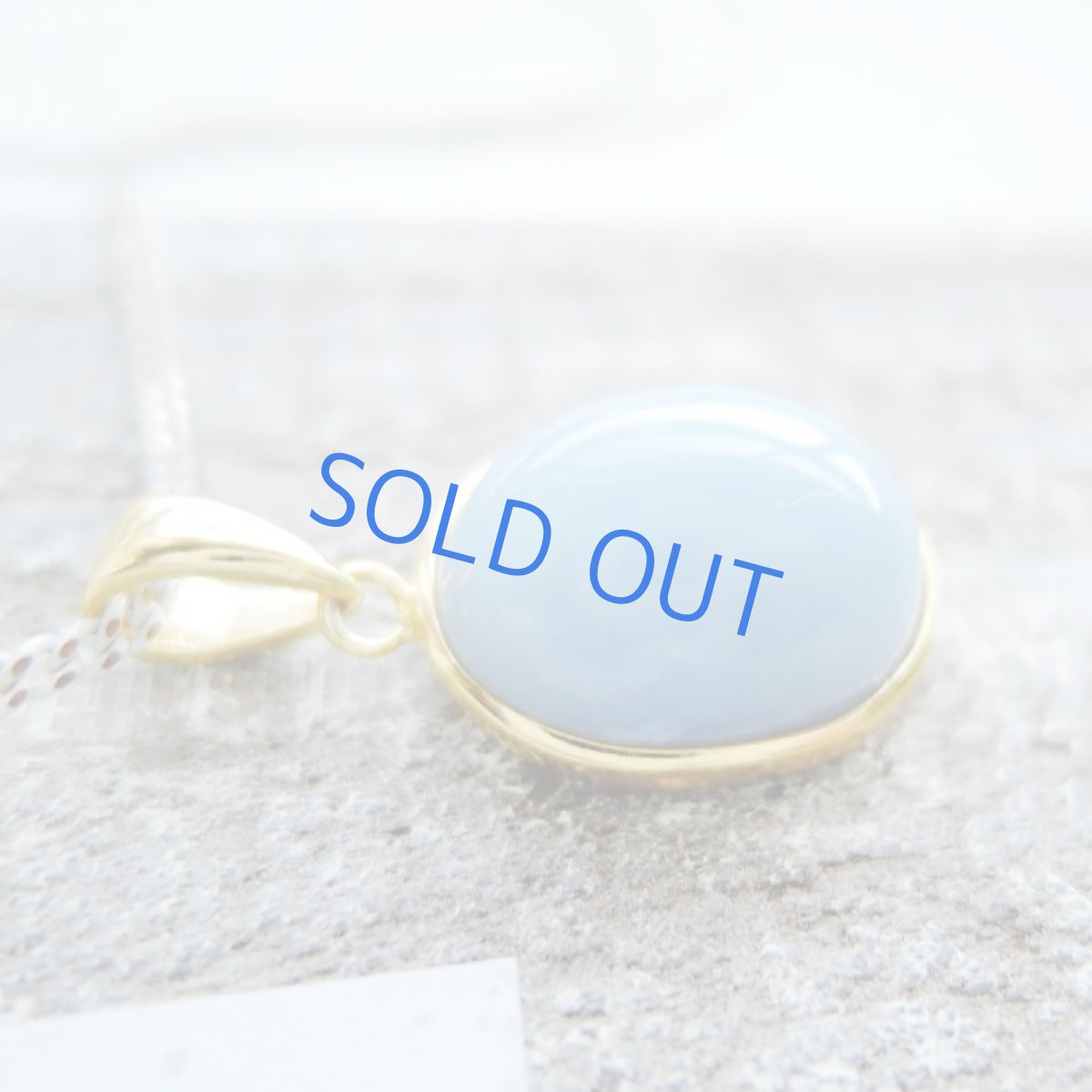 画像2: 【残り１】２WAY　ペルー産　ブルーオパール　オーバル型　カボション　ホワイトチェーンネックレス (2)