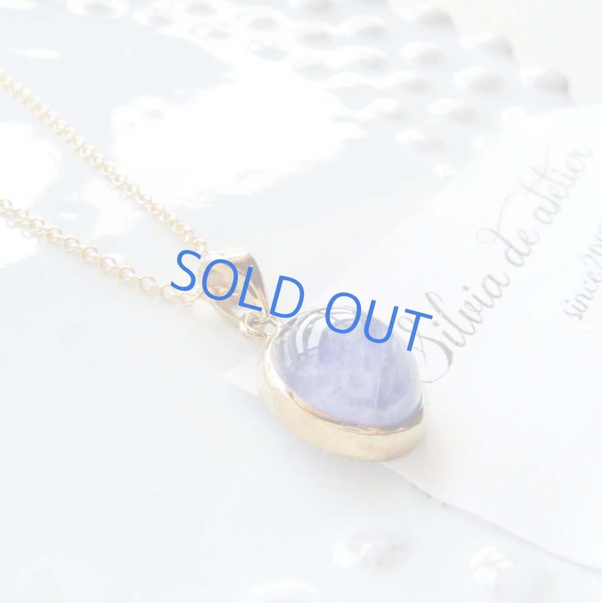 画像2: <1点もの・D>AAAランク タンザナイト オーバル型フレームストーン 14kgfネックレス (2)