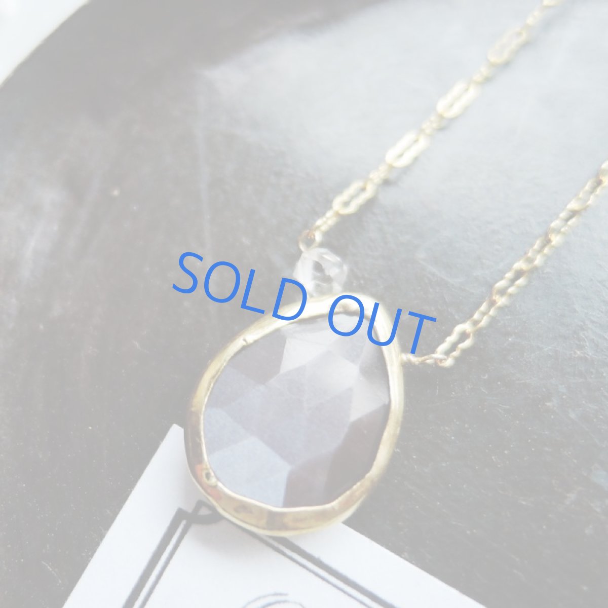 画像3: 【訳あり・残り1】ココアカラー ブラウンムーンストーン フレーム 14kgfチェーンネックレス 約50cm (3)