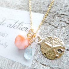 画像1: ハワイ沖産　天然ピンクコーラル　M　アクアマリン付き　14kgf40cmネックレス (1)