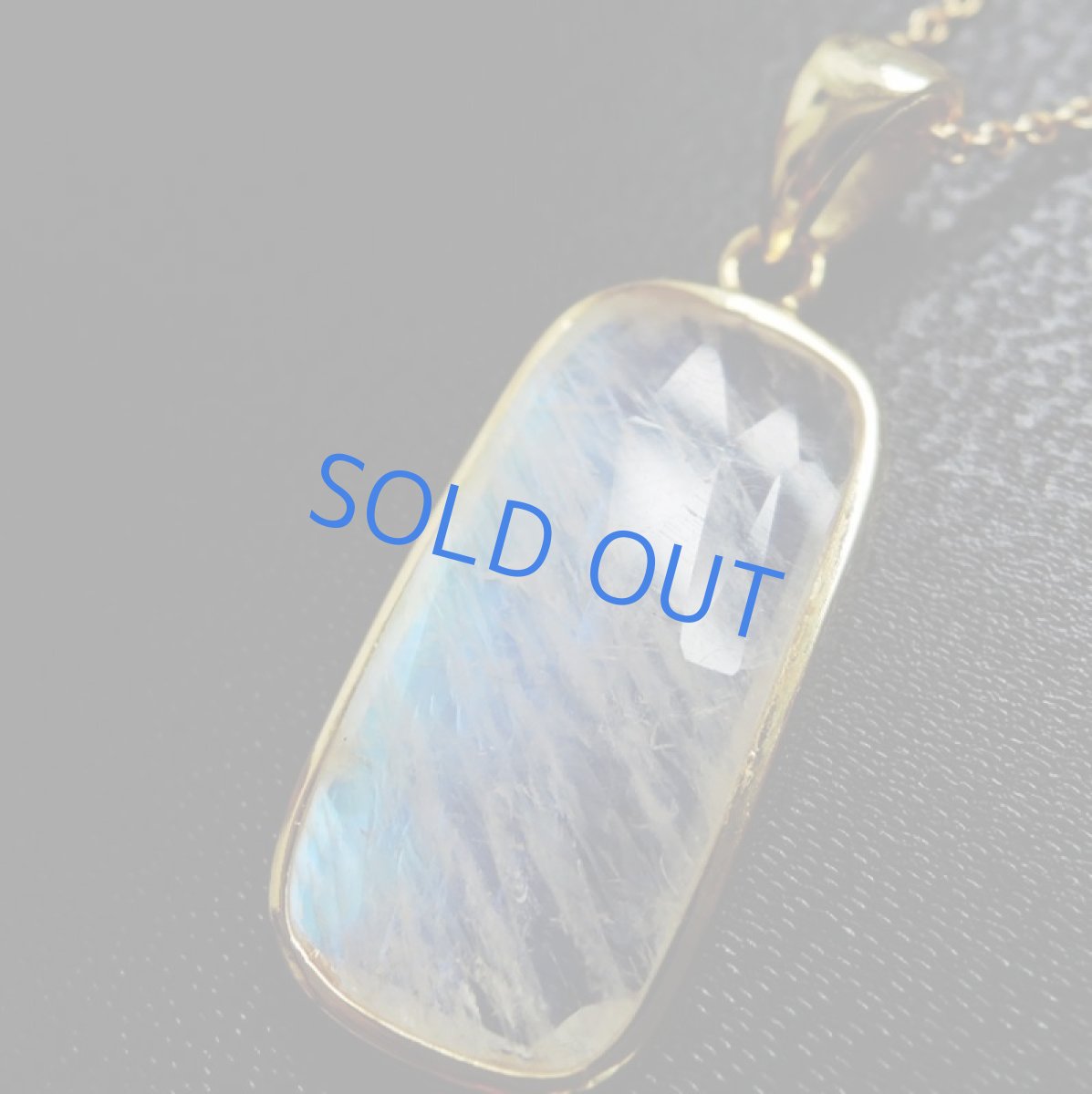 画像2: 【限定1・シカク】AAA+ レインボームーンストーン フレーム 14kgf40cmネックレス (2)