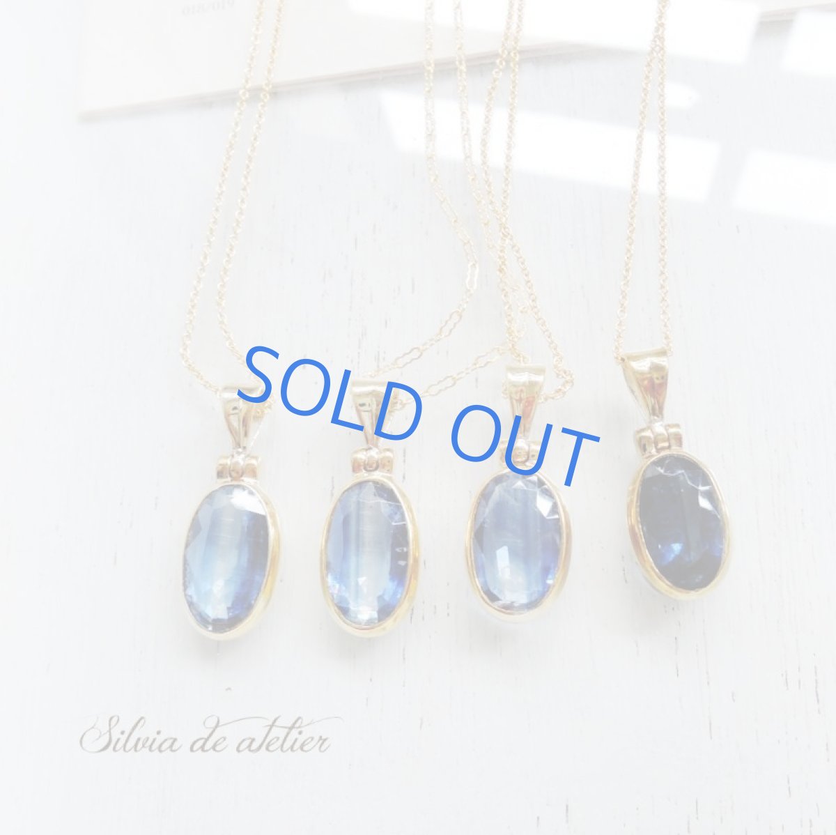 画像8: 【残り1・A】宝石質 大粒 チベット産カイヤナイト オーバル型 14kgf50cmネックレス (8)