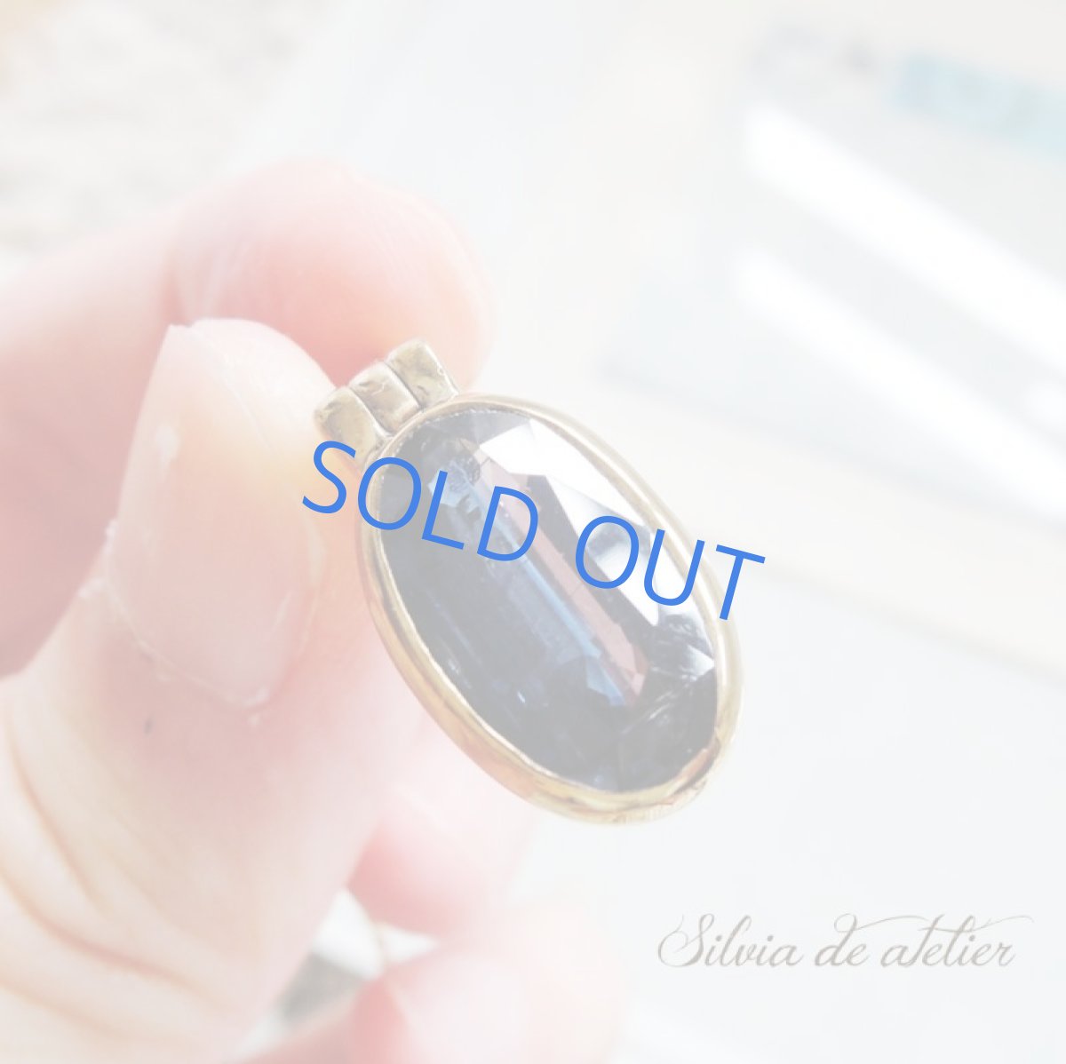 画像2: 【限定1・C】宝石質 大粒 チベット産カイヤナイト オーバル型 14kgf50cmネックレス (2)