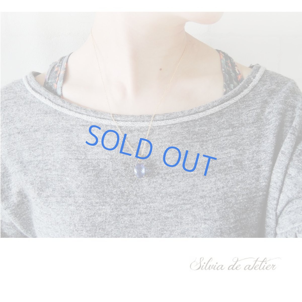 画像8: 【1点もの】超大粒♪ 24K仕上げ ジェムグレード カラーチェンジ ブルーフローライト 14kgfチェーンネックレス (8)