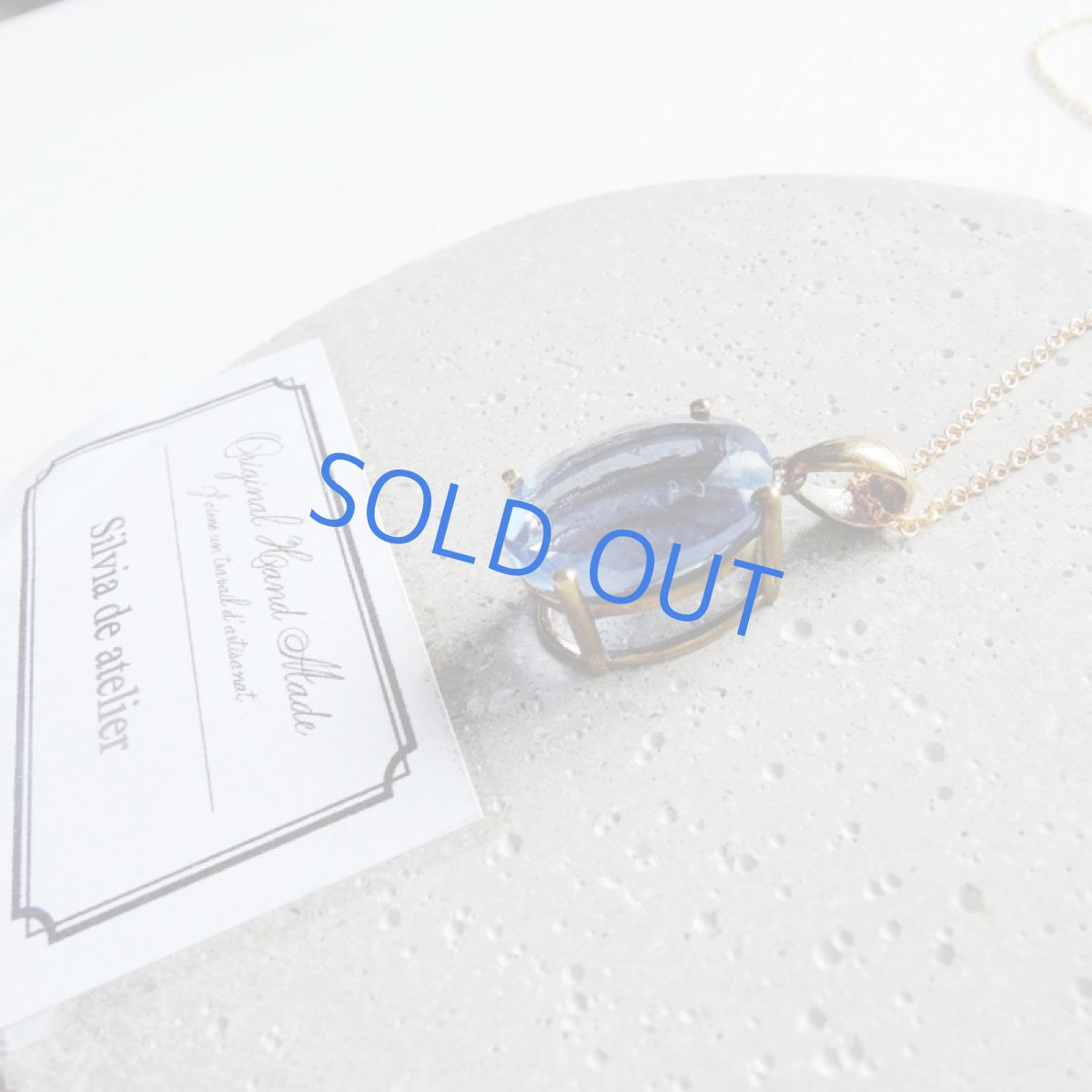 画像4: 【1点もの】超大粒♪ 24K仕上げ ジェムグレード カラーチェンジ ブルーフローライト 14kgfチェーンネックレス (4)