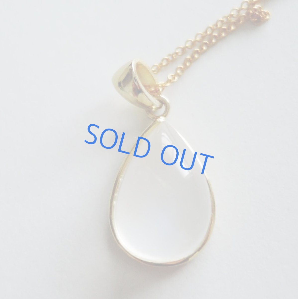 画像4: 【1点もの・C】AAA　ロイヤルブルームーンストーン(ペリステライト）細長　カボション　14kgfネックレス40cm (4)