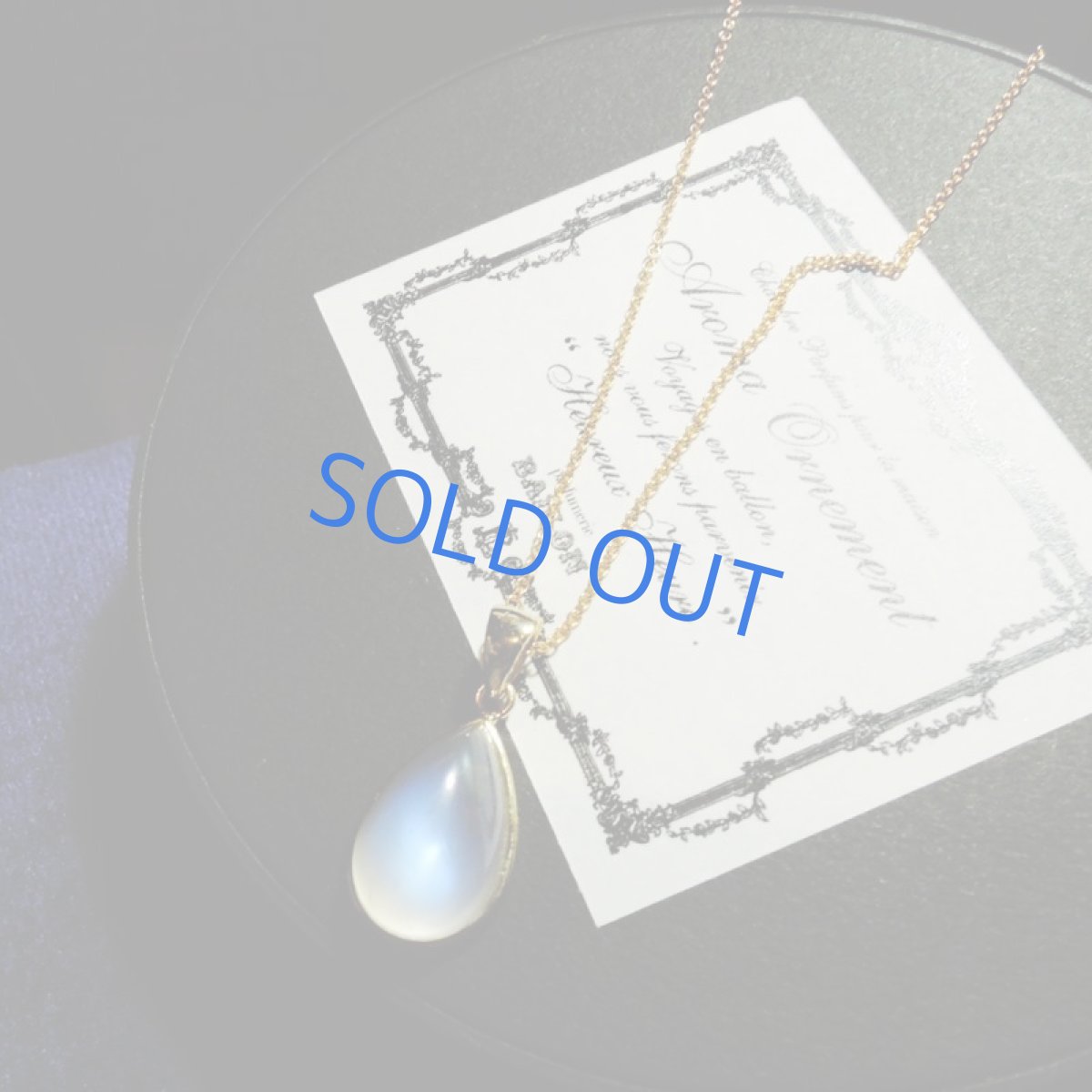 画像4: 【1点もの・B】AAA ロイヤルブルームーンストーン(ペリステライト)細長 カボション 14kgfネックレス40cm (4)