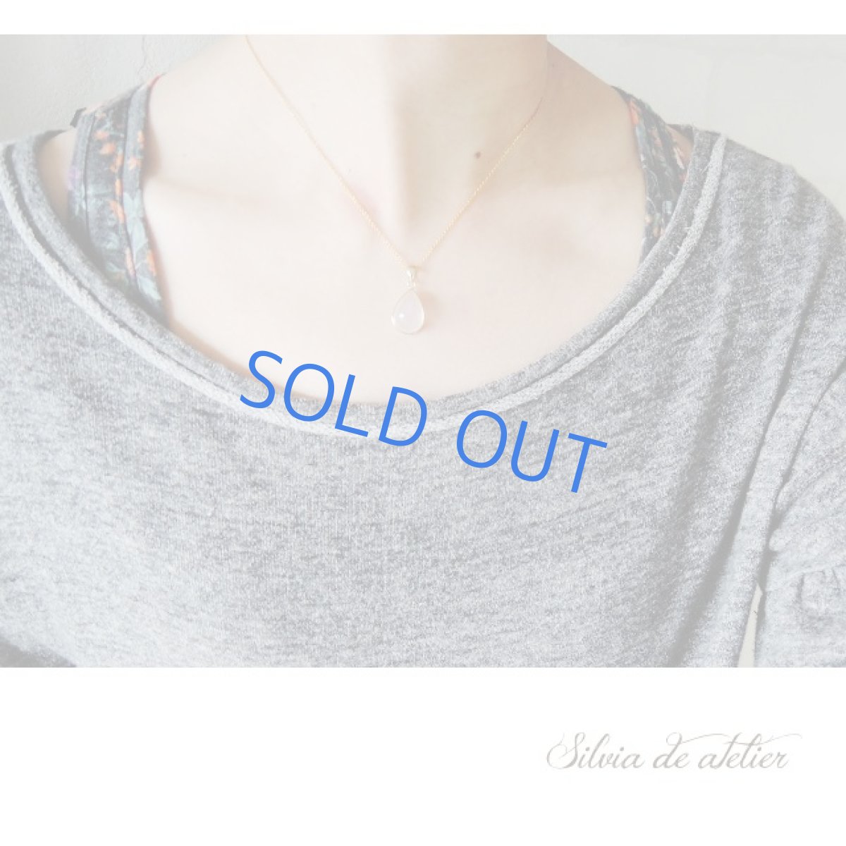 画像7: 【1点もの・C】AAA　ロイヤルブルームーンストーン(ペリステライト）細長　カボション　14kgfネックレス40cm (7)