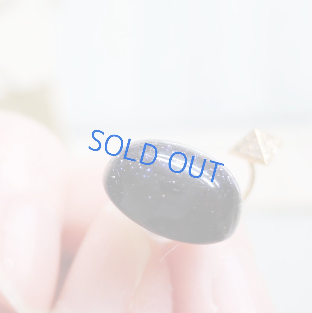 画像3: 夜空のストーン 大粒ブルーサンドストーンカボション スタッド 14kgfピアス イヤージャック付 (3)