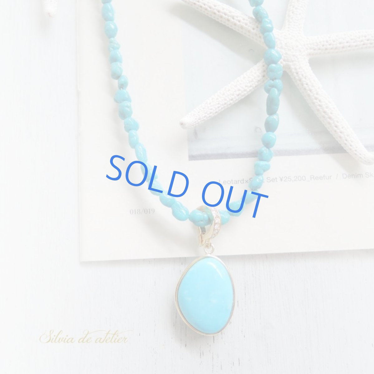 画像4: 【1点もの・B】スリーピングビューティーターコイズチャーム　ショートターコイズネックレス (4)