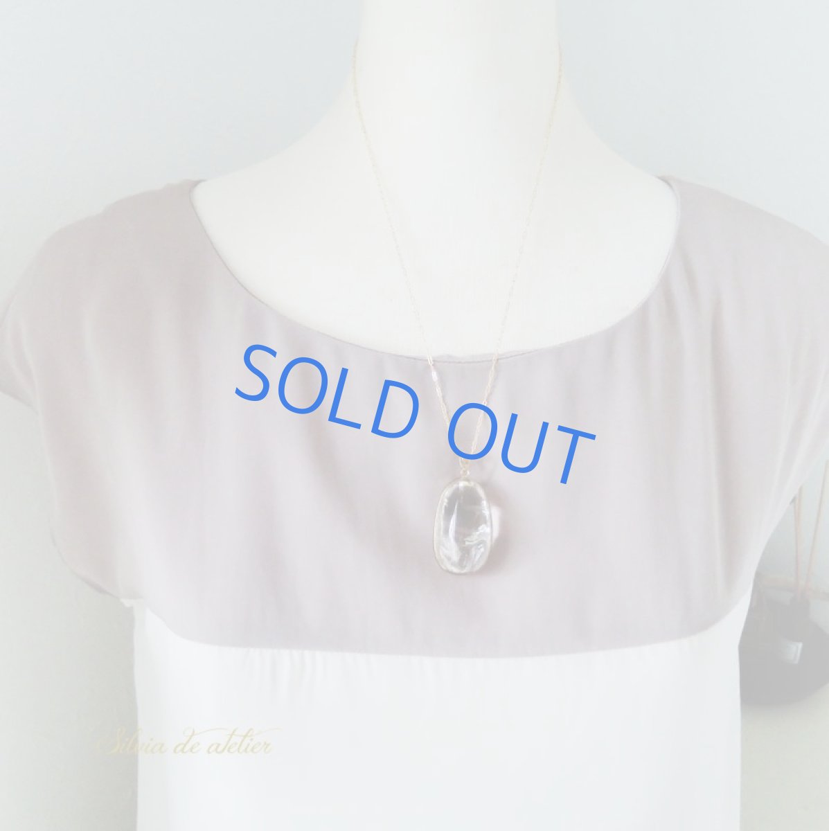 画像8: 【1点もの・C】超大粒　アイリスクォーツ(レインボークォーツ）　ペンダントネックレス (8)