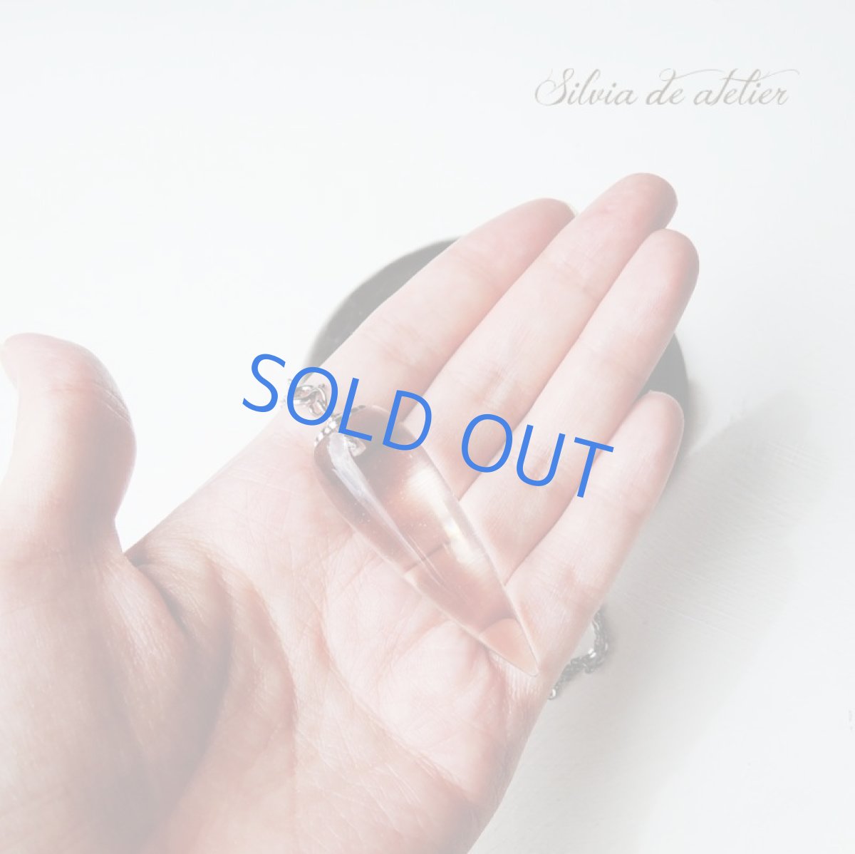 画像2: 【1点もの】レア!ガネーシュヒマラヤ産 ヒマラヤクリスタル 大粒 ロジウムネックレス (2)