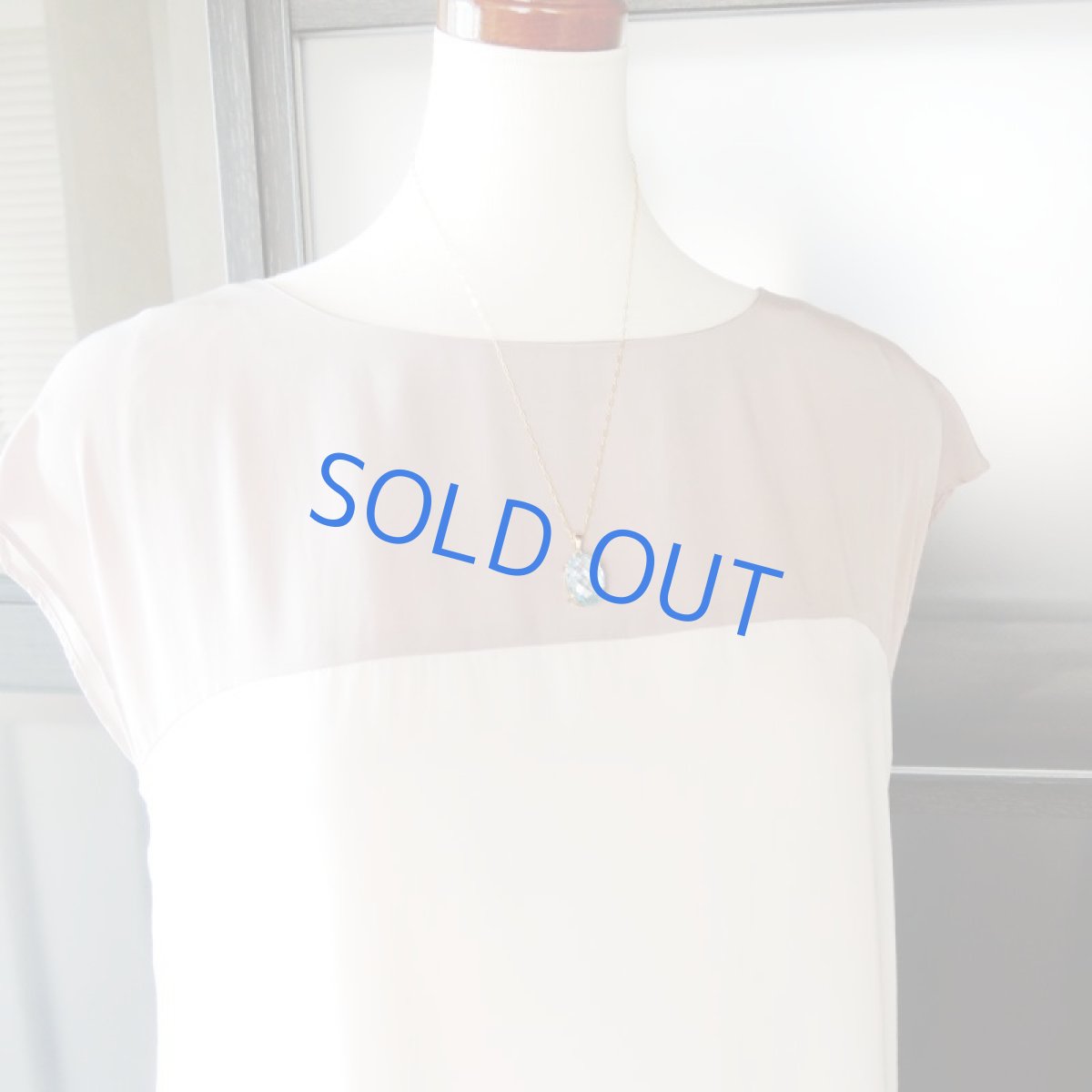 画像6: 【残り1】希少！超大粒　宝石質　スカイブルートパーズ　オーバル　14kgf約50cmネックレス (6)