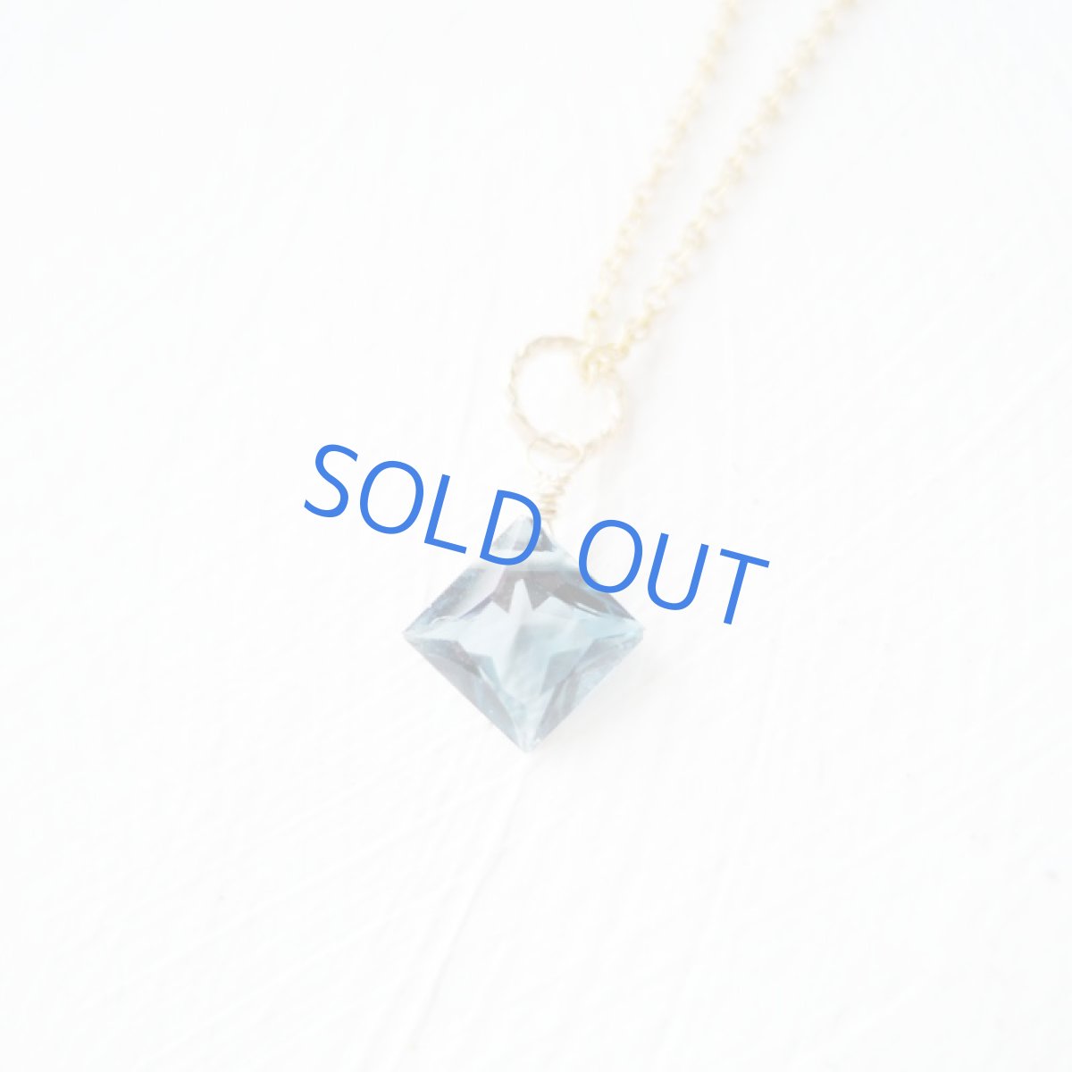 画像2: 残り５　AAAA　ロンドンブルートパーズ　プリンセスカット　8mmサイズ　約40cm　サージカルステンレスチェーンネックレス (2)