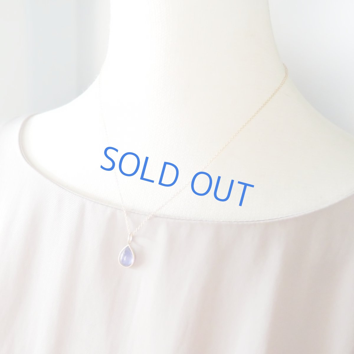 画像8: 【1点もの・マットフレームA】4Aランク タンザナイト ティアドロップ型 14kgfネックレス約40cm (8)