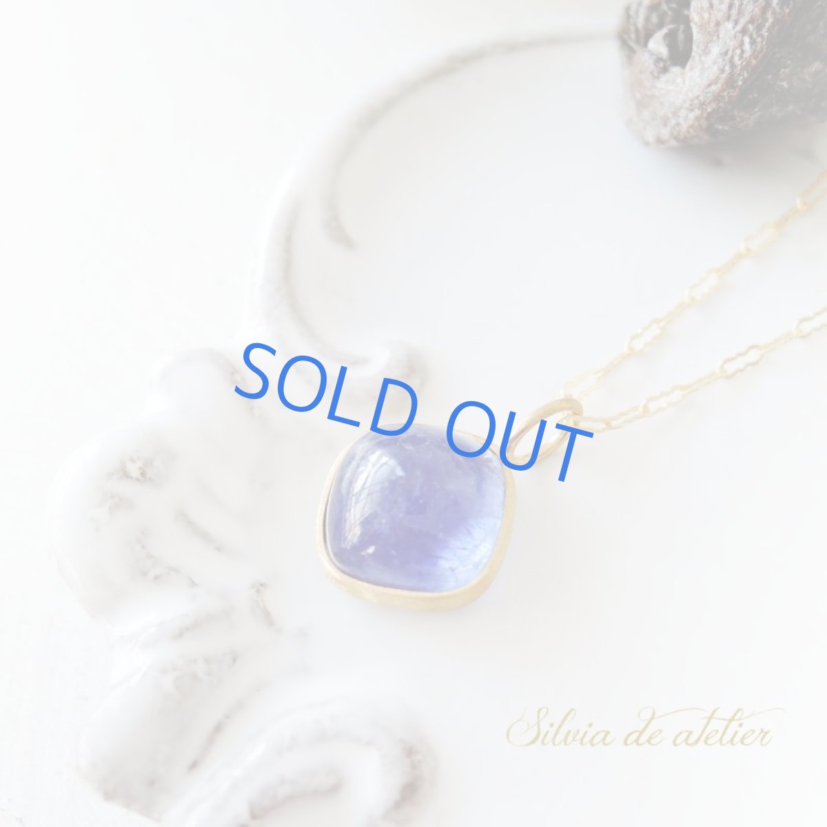 画像5: 【1点もの・マットフレームB】4Aランク タンザナイト ひし型 14kgfネックレス約50cm (5)