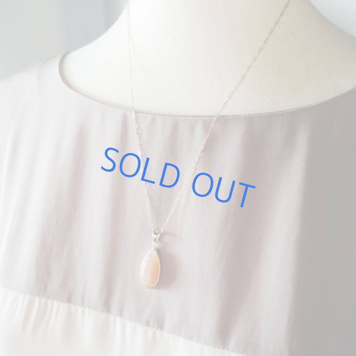 画像7: 残り1　サンストーンペアシェイプ　フレームペンダント　14kgf約50cmネックレス (7)