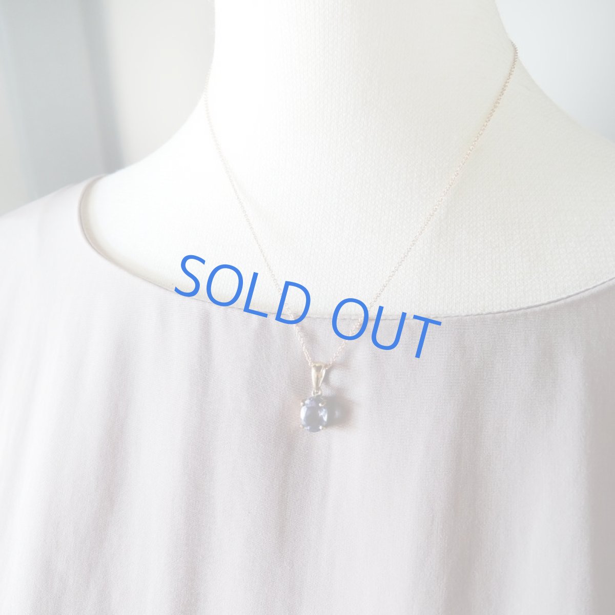 画像5: 【1点もの・B】AAA　宝石質　カラーチェンジ　ブルーフローライト　オーバルジェム　14kgf約40cmネックレス (5)