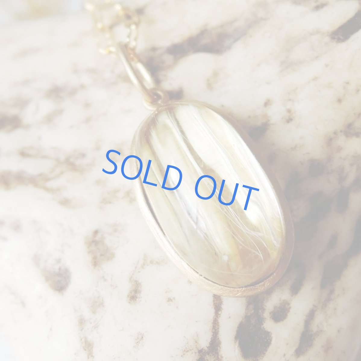 画像2: 1点もの　ブラジル産タイチンルチルクォーツ　フレームペンダント　14kgf約50cmネックレス (2)