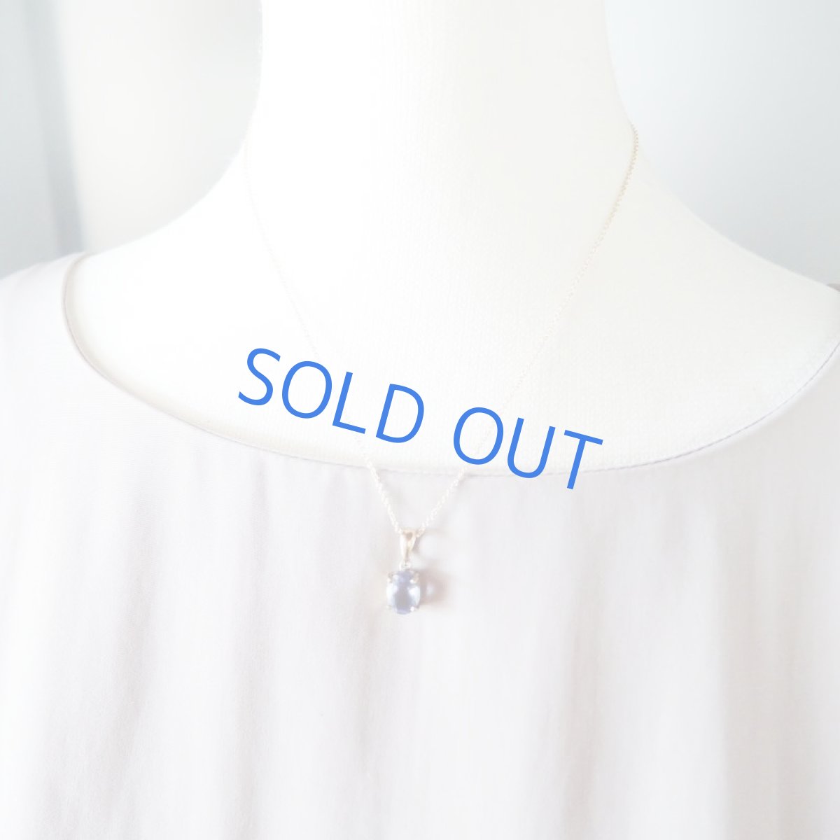 画像5: 【1点もの・A】AAA 宝石質 カラーチェンジ ブルーフローライト オーバルジェム 14kgf約40cmネックレス (5)