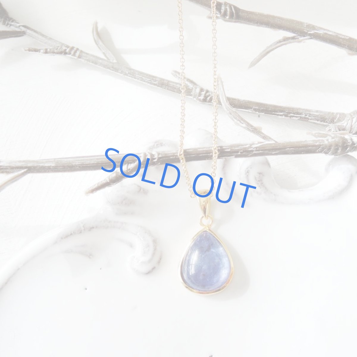 画像4: 【1点もの・ティアB】AAA タンザナイト 滴型 14kgfネックレス約40cm  (4)