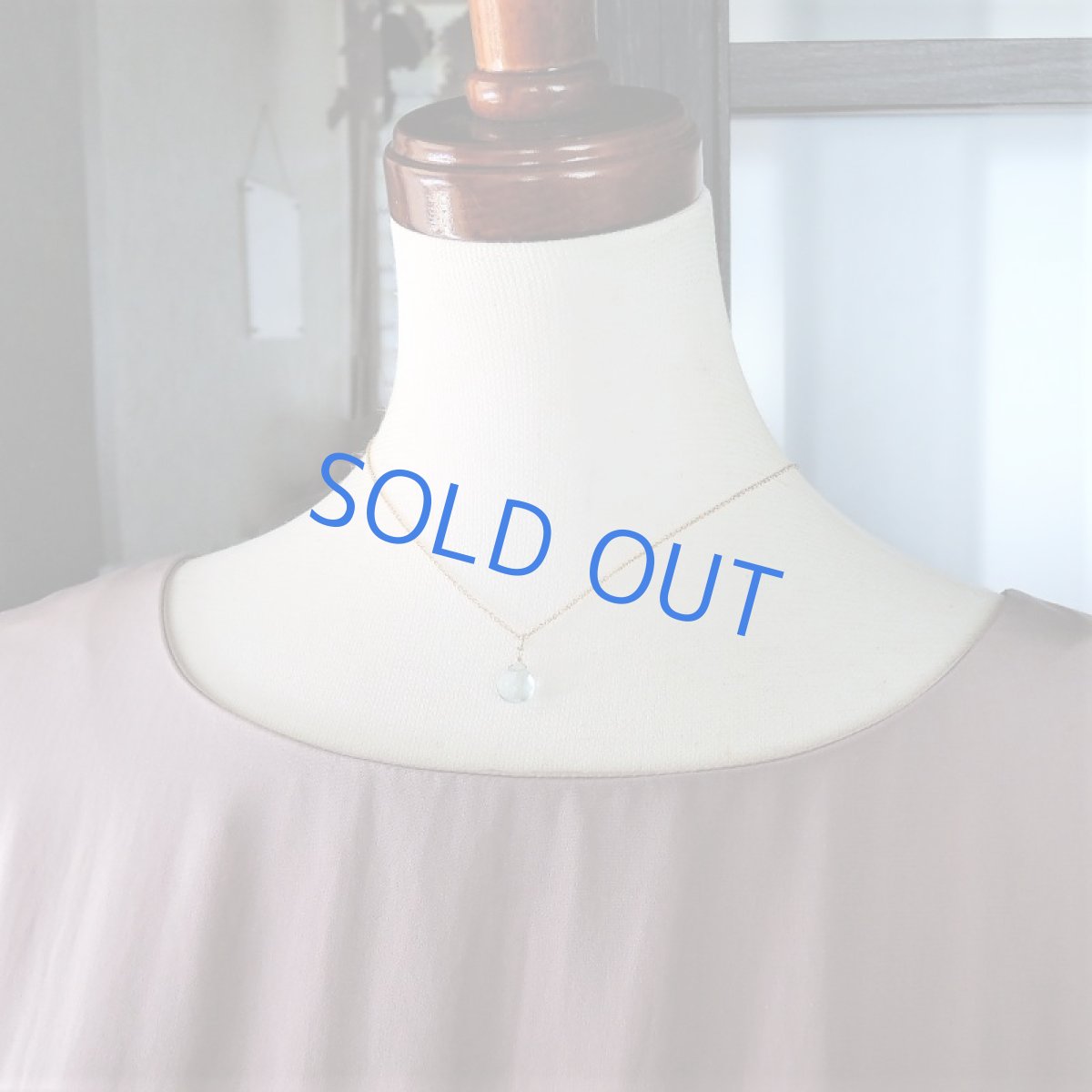 画像6: 訳あり・残り２　AAA　ブルー　アクアマリン　マロンドロップ　一粒　サージカルステンレスネックレス (6)