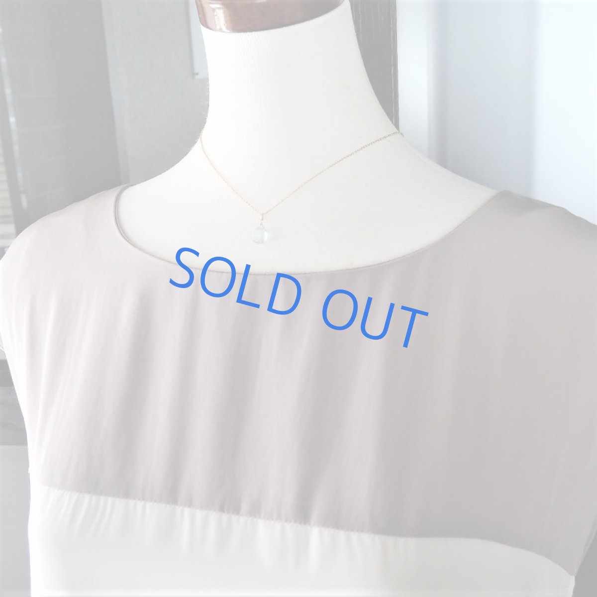 画像7: 訳あり・残り２　AAA　ブルー　アクアマリン　マロンドロップ　一粒　サージカルステンレスネックレス (7)