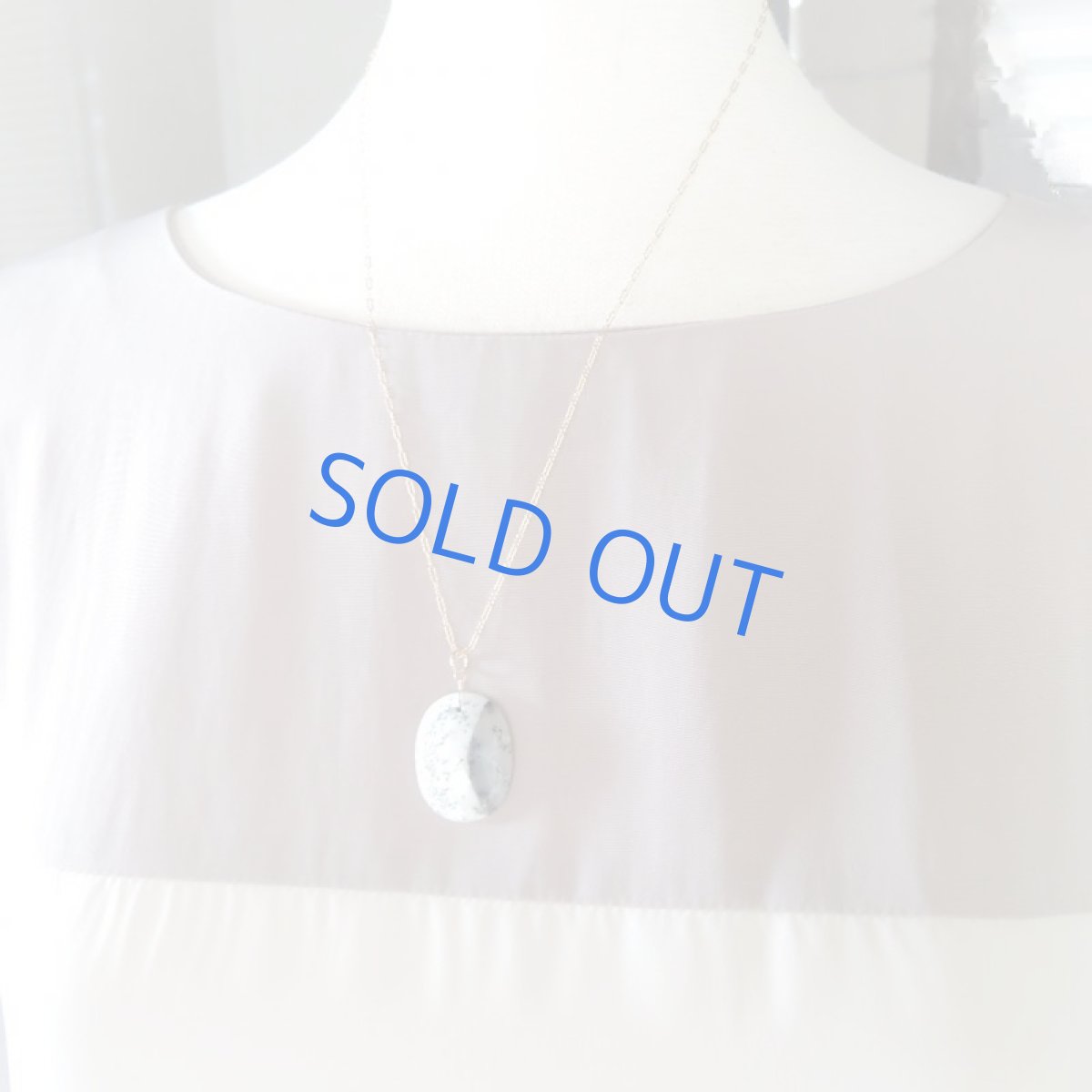 画像5: 【残り1・左側の粒】大粒　デンドリティックオパール　オーバル型　約50cm14kgfネックレス (5)