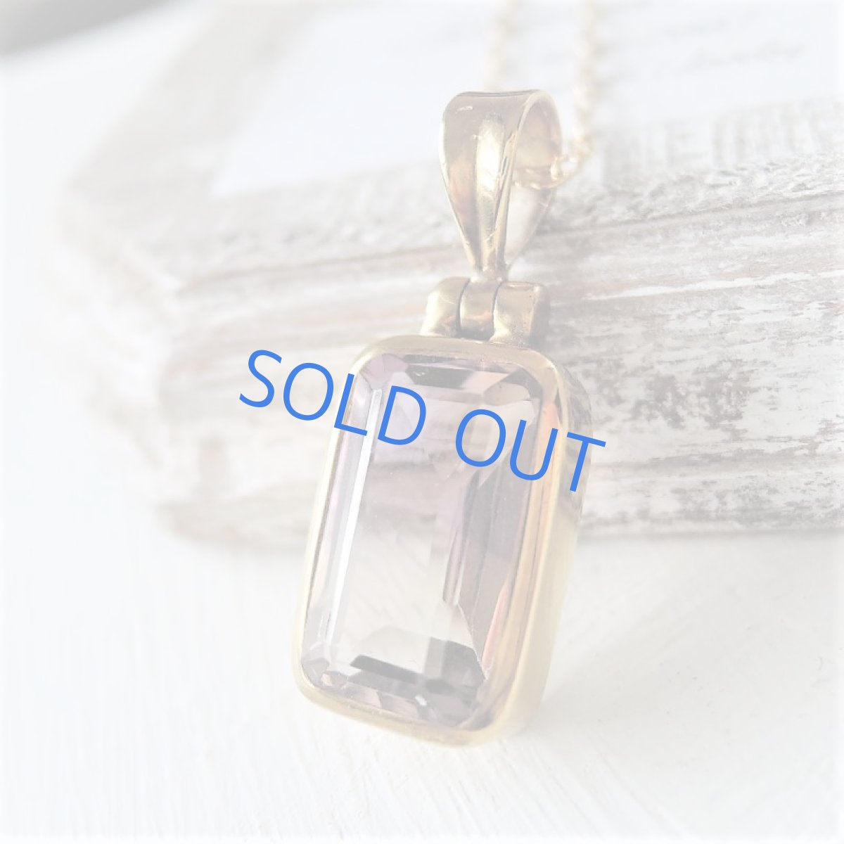 画像3: 【1点もの・Aレクタングル】超大粒 宝石質 ボリビア産非加熱 AAAAアメトリン ジェム フレームペンダントネックレス (3)