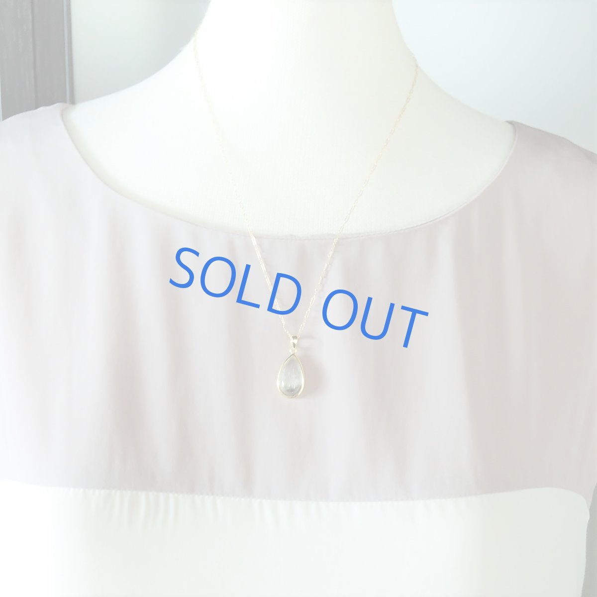 画像6: 【1点もの】AAA プラチナルチルクォーツ ペアシェイプカボション フレームペンダントネックレス (6)