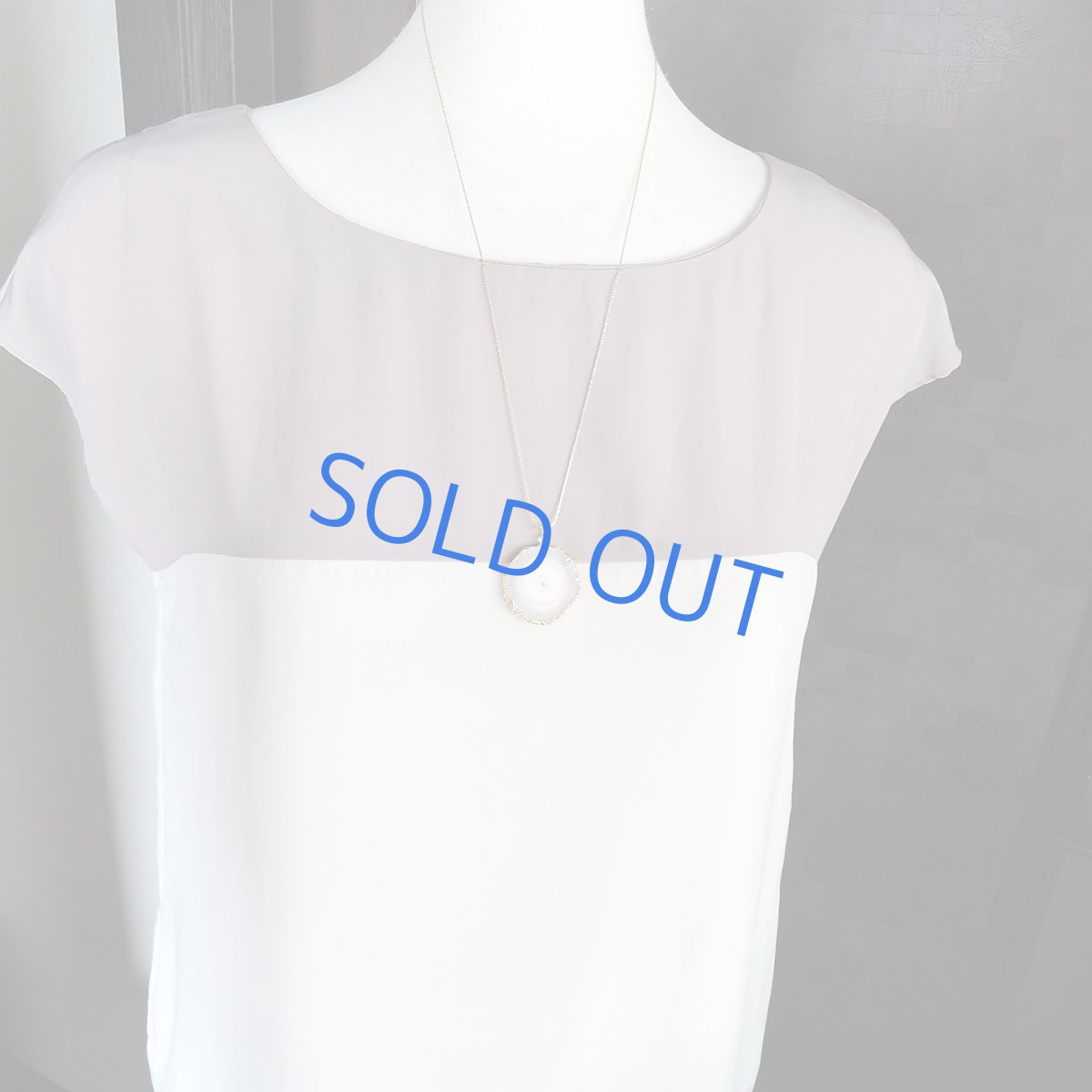 画像10: 【1点もの・大粒B】桜風 ピンク ソーラークォーツ 約60cm 14kgfストリングスネックレス  (10)