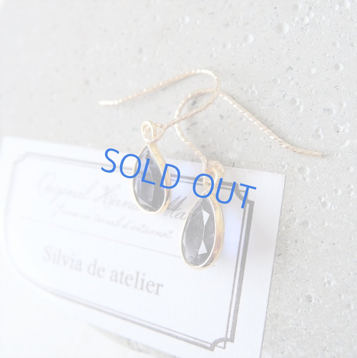 画像3: 【限定数のみ・イヤリング変更可】宝石質 9mm アイオライト ペアシェイプジェム 14kgfフックピアス (3)