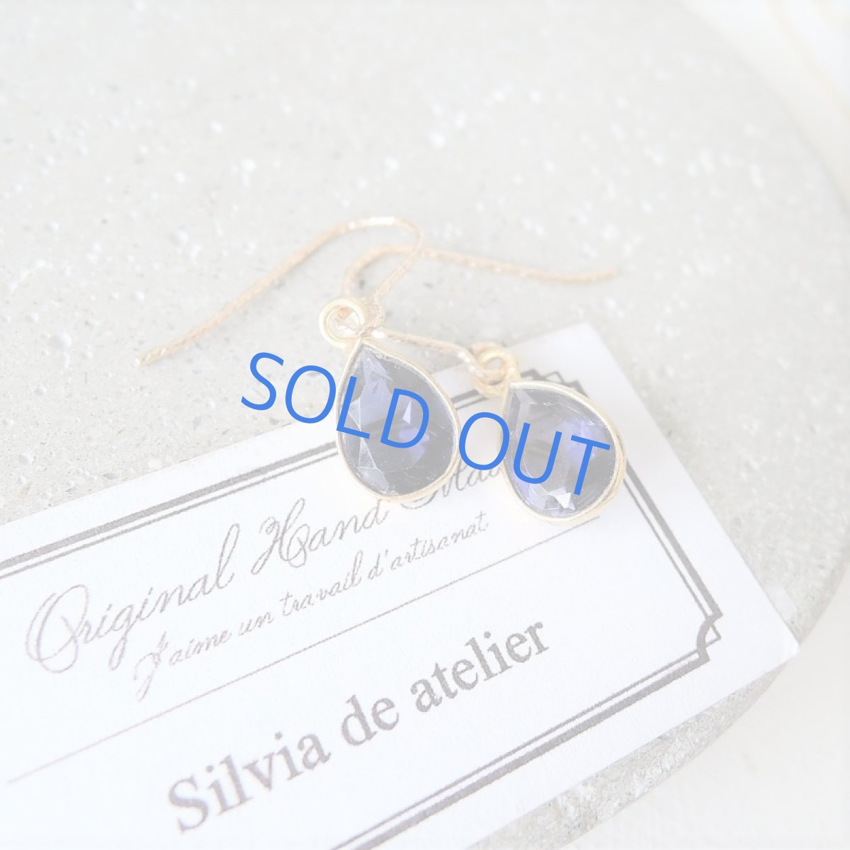 画像4: 【限定数のみ・イヤリング変更可】宝石質 9mm アイオライト ペアシェイプジェム 14kgfフックピアス (4)