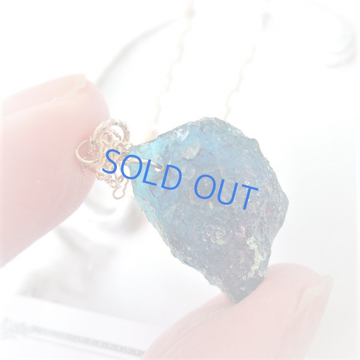 画像3: 【1点もの・ブルーE】希少! 古代ローマングラス カケラ 14kgf約50cmチェーンネックレス (3)