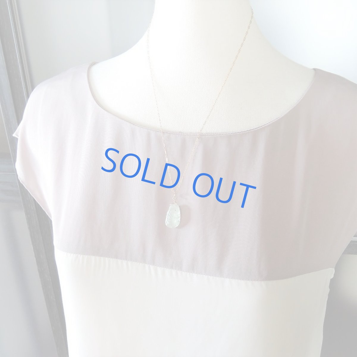 画像8: 【1点もの・ホワイトF】希少! 古代ローマングラス カケラ 14kgf約50cmチェーンネックレス (8)