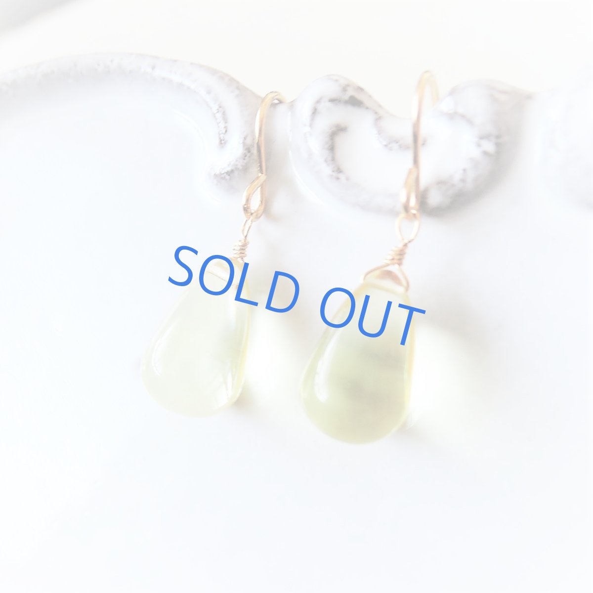 画像5: 【限定数のみ・イヤリング変更可】爽やか レモンクォーツ 大粒ドロップ 14kgfフックピアス (5)