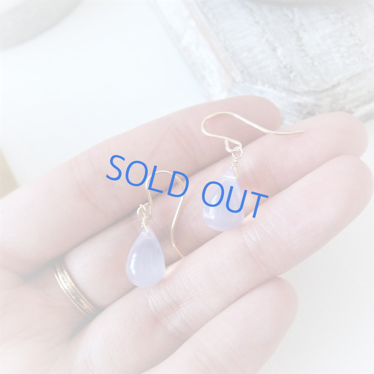 画像4: 【限定数のみ・イヤリング変更可】スコロライト　大粒ドロップ　14kgfフックピアス (4)