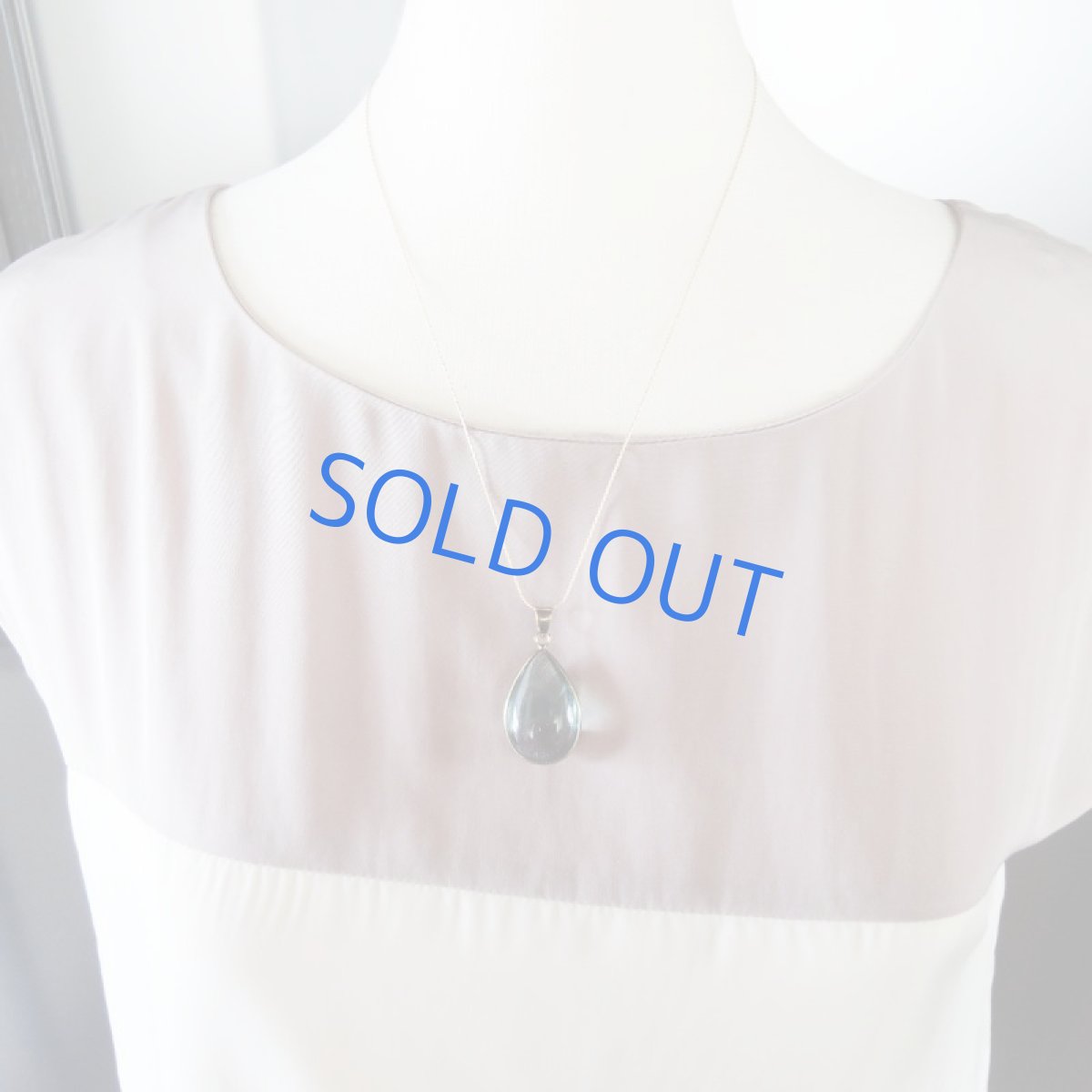 画像7: 【1点もの・B】レア!大粒 マルチカラーフローライト スムース滴型 ネックレス 14KGFネックレス50cm (7)