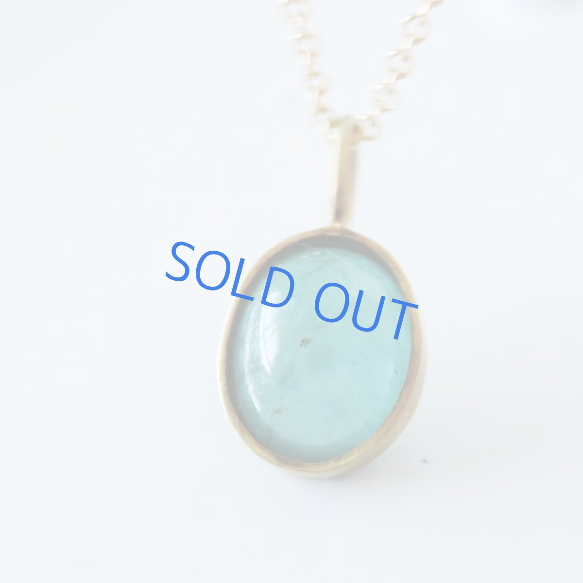 画像2: 【1点もの・E】世界十指の希少石　AAA　グランディディエライト　オーバルフレーム　14KGFネックレス40cm (2)