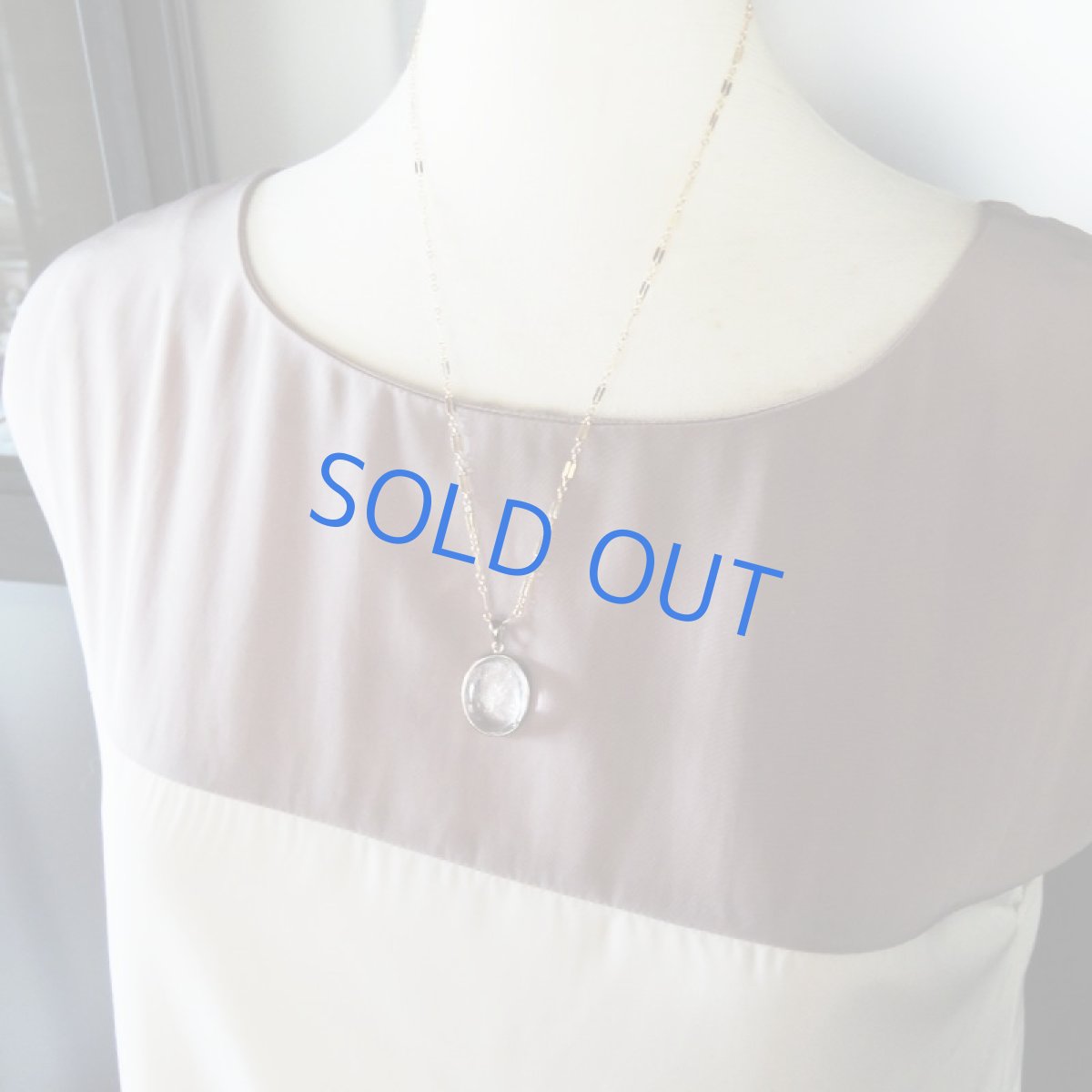 画像7: 【1点もの・C】希少石！水入り水晶（クリスタル）虹入り　ペンダントネックレス　14KGFネックレス50cm (7)